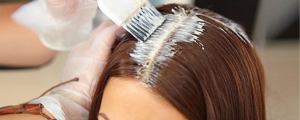 Cách nhuộm tóc đúng cách tránh dị ứng da đầu